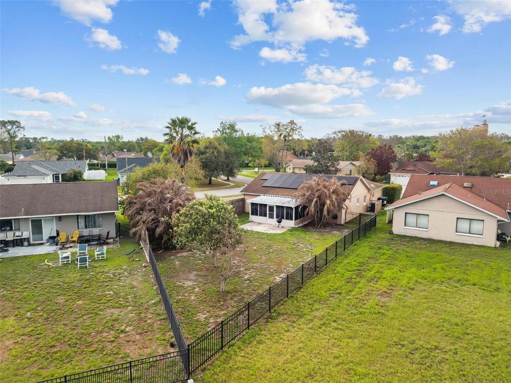 Image 49 of property listing at 5107 DEER CREEK DRIVE, Orlando, FL 32821