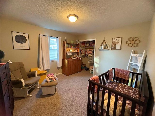 818 Sycamore Street, Lacygne, KS 66040