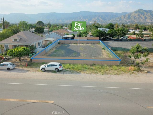 5 Th St Highland CA, Highland, CA 92346