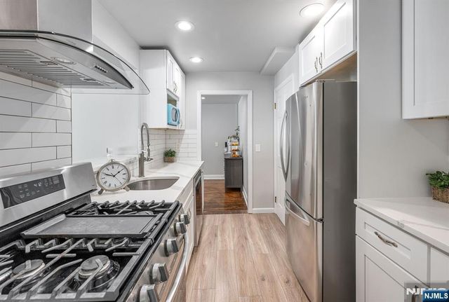 451 Bogert Avenue, Ridgewood, NJ 07450