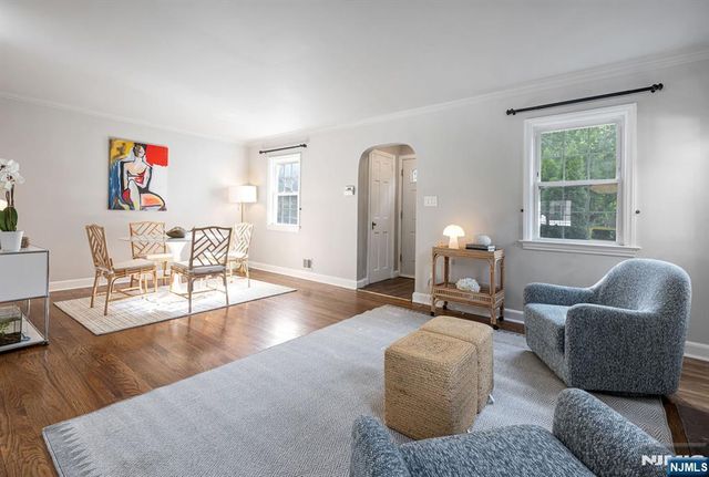 451 Bogert Avenue, Ridgewood, NJ 07450