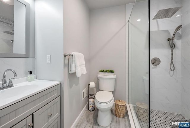451 Bogert Avenue, Ridgewood, NJ 07450