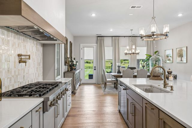 7112 Bonterra Dr, Franklin, TN 37064
