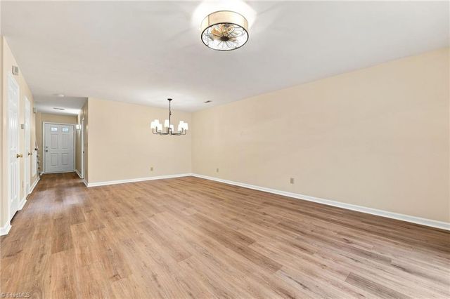5456 Winters Way, Greensboro, NC 27410
