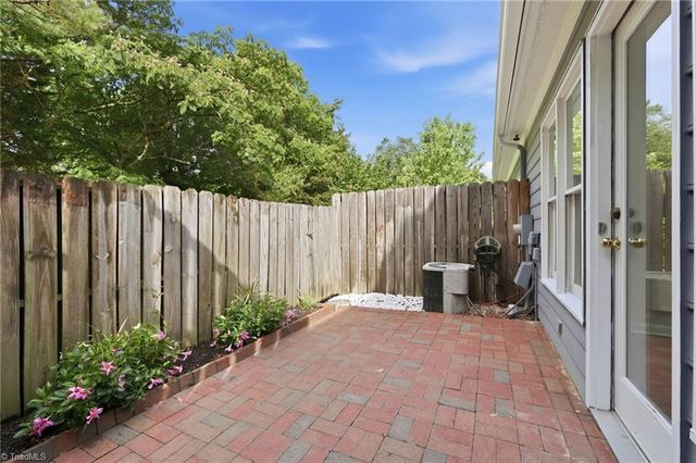 5456 Winters Way, Greensboro, NC 27410