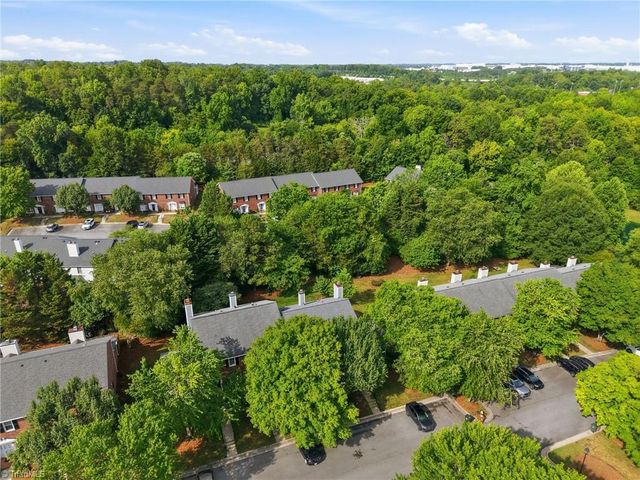 5456 Winters Way, Greensboro, NC 27410