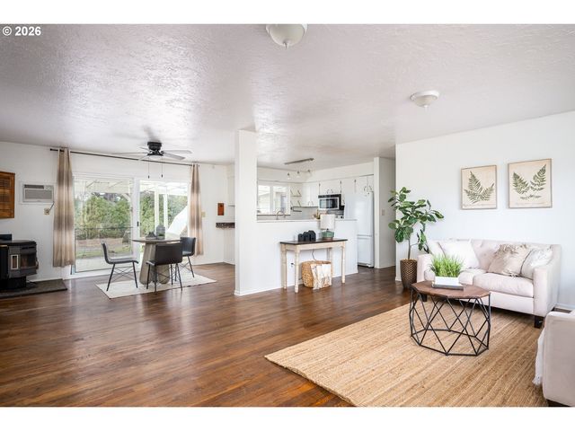 8904 Ne 45TH Ave, Vancouver, WA 98665