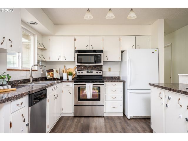 8904 Ne 45TH Ave, Vancouver, WA 98665