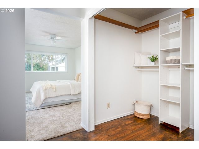 8904 Ne 45TH Ave, Vancouver, WA 98665