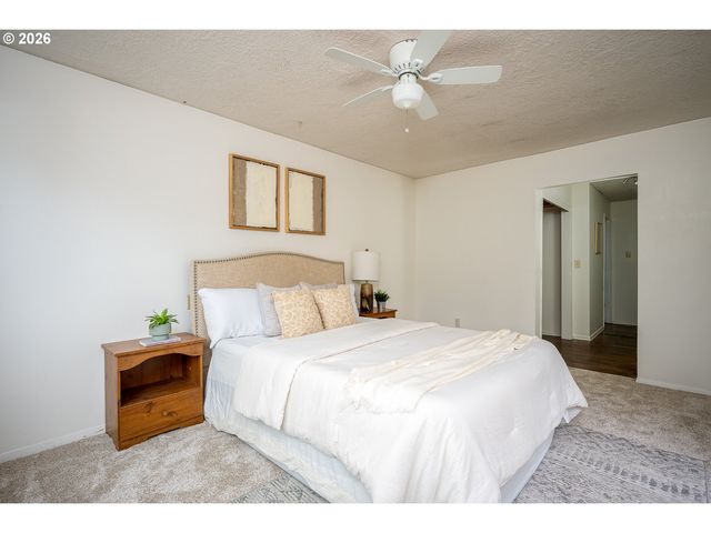 8904 Ne 45TH Ave, Vancouver, WA 98665