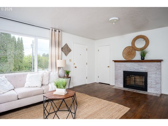 8904 Ne 45TH Ave, Vancouver, WA 98665