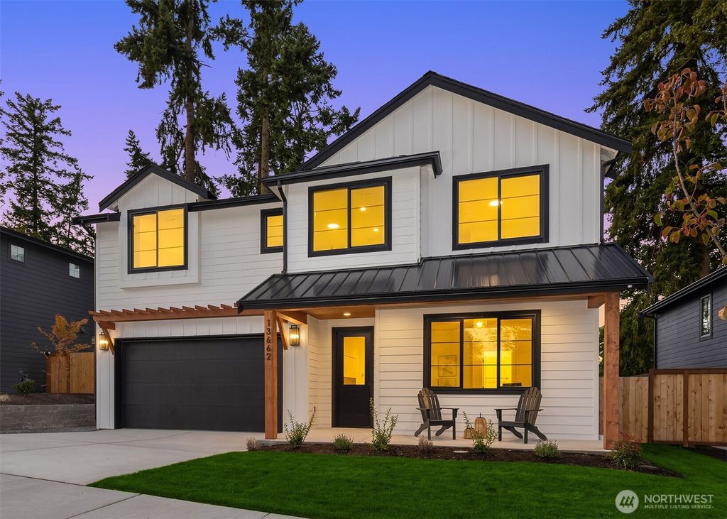 13662 NE 101st Street, Kirkland, WA 98033