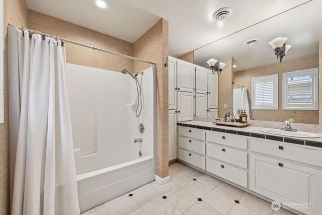 22 N Franklin Avenue, Wenatchee, WA 98801