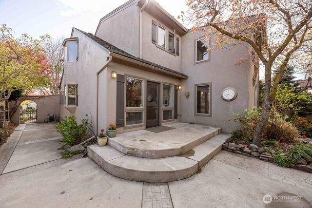 22 N Franklin Avenue, Wenatchee, WA 98801