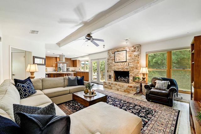 1905 Stoneridge RD, Austin, TX 78746