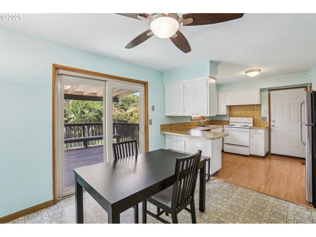 3425 Se 159TH Ave, Portland, OR 97236