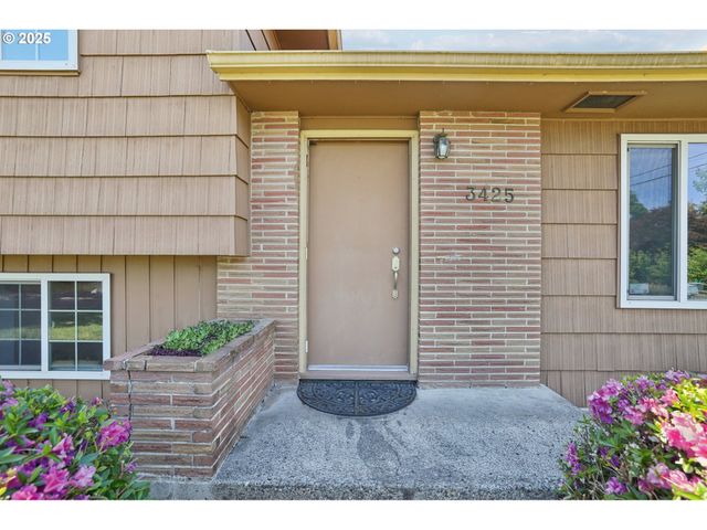 3425 Se 159TH Ave, Portland, OR 97236