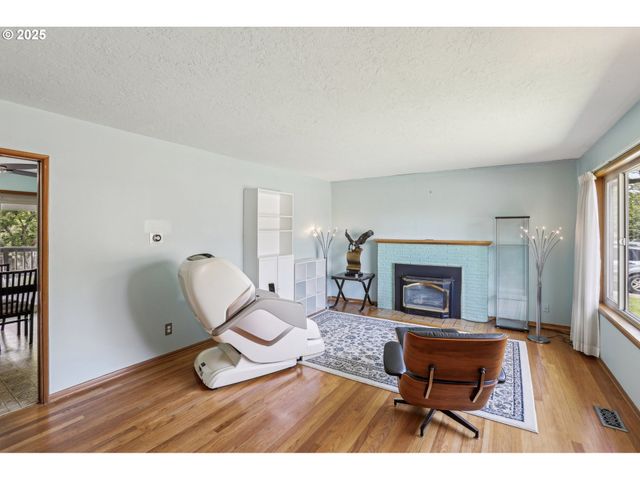 3425 Se 159TH Ave, Portland, OR 97236