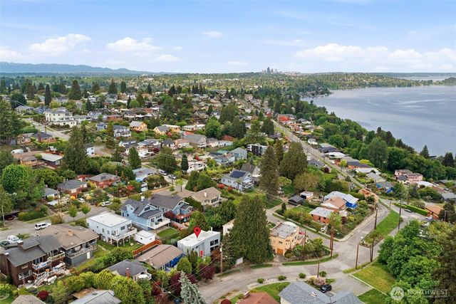 10215 Waters Avenue S, Seattle, WA 98178