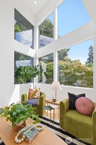 10215 Waters Avenue S, Seattle, WA 98178