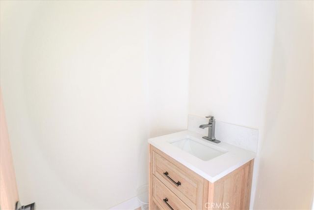 21016 Mendenhall Court, Topanga, CA 90290