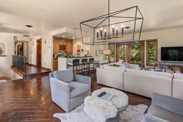 101 Milky Way Drive, Bozeman, MT 59718