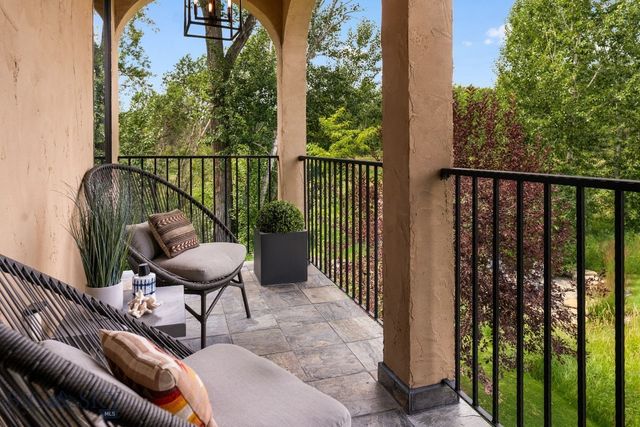 101 Milky Way Drive, Bozeman, MT 59718