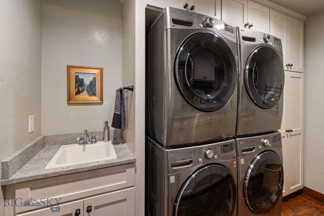 101 Milky Way Drive, Bozeman, MT 59718