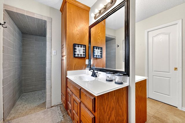 2104 S County Rd 1086, Midland, TX 79706