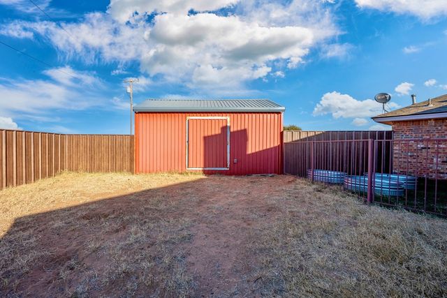 2104 S County Rd 1086, Midland, TX 79706