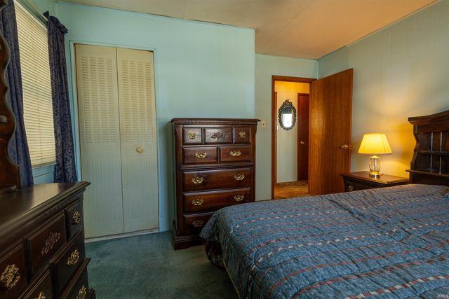 921 Geyer Avenue, Mishawaka, IN 46544