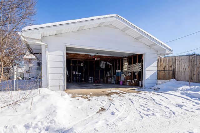 921 Geyer Avenue, Mishawaka, IN 46544