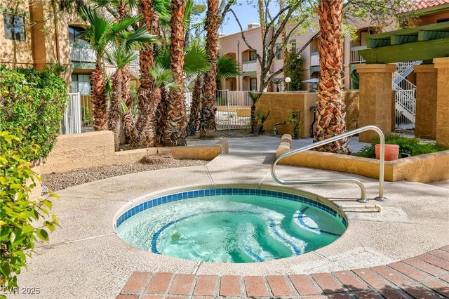 5130 South Jones Boulevard 102, Las Vegas, NV 89118