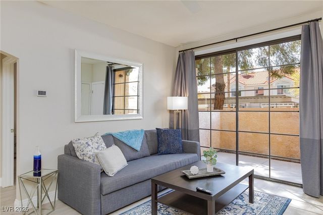 5130 South Jones Boulevard 102, Las Vegas, NV 89118