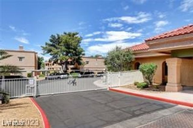 5130 South Jones Boulevard 102, Las Vegas, NV 89118