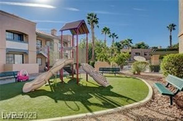 5130 South Jones Boulevard 102, Las Vegas, NV 89118