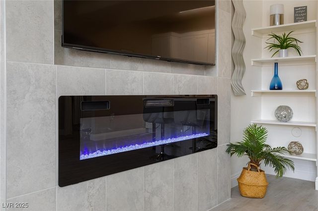 5130 South Jones Boulevard 102, Las Vegas, NV 89118