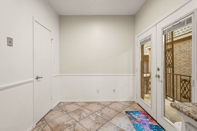 4420 Harlanwood Drive 228, Fort Worth, TX 76109