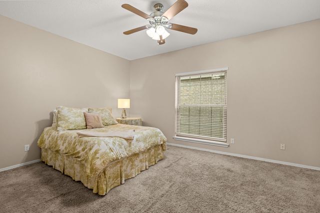 4420 Harlanwood Drive 228, Fort Worth, TX 76109