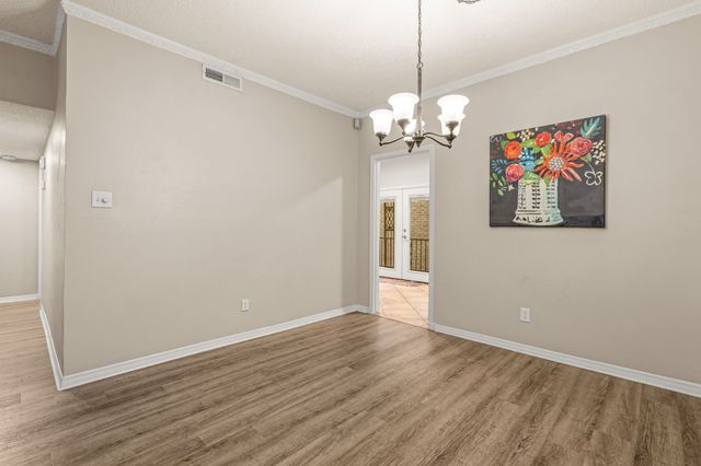 4420 Harlanwood Drive 228, Fort Worth, TX 76109