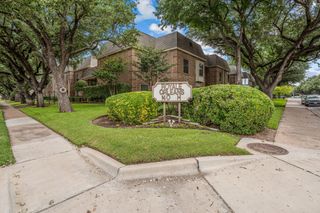 4420 Harlanwood Drive 228, Fort Worth, TX 76109