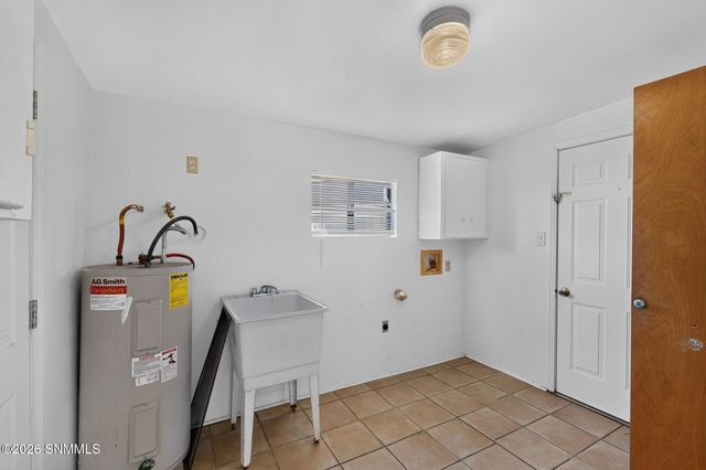 1765 Hamiel Drive, Las Cruces, NM 88001