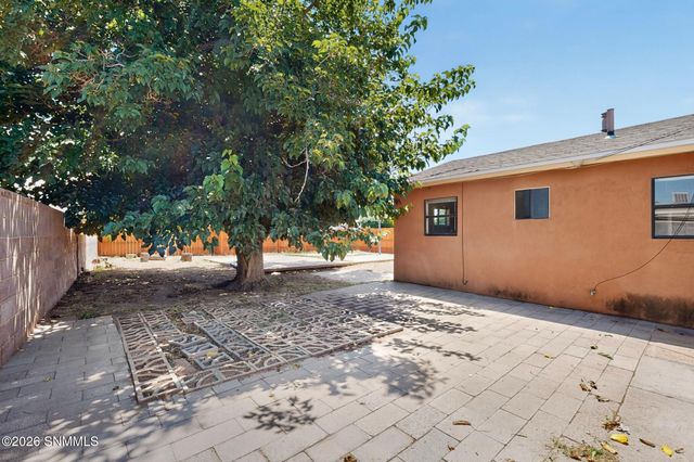 1765 Hamiel Drive, Las Cruces, NM 88001