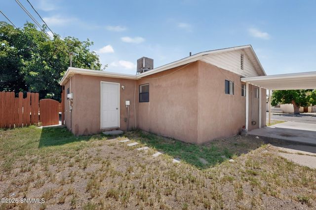 1765 Hamiel Drive, Las Cruces, NM 88001