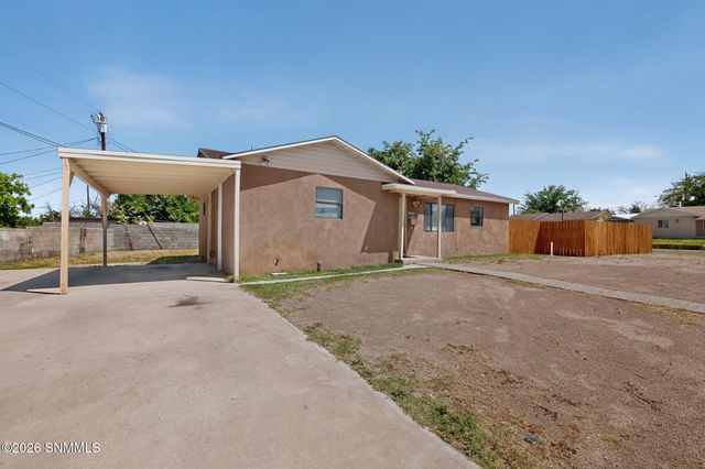 1765 Hamiel Drive, Las Cruces, NM 88001