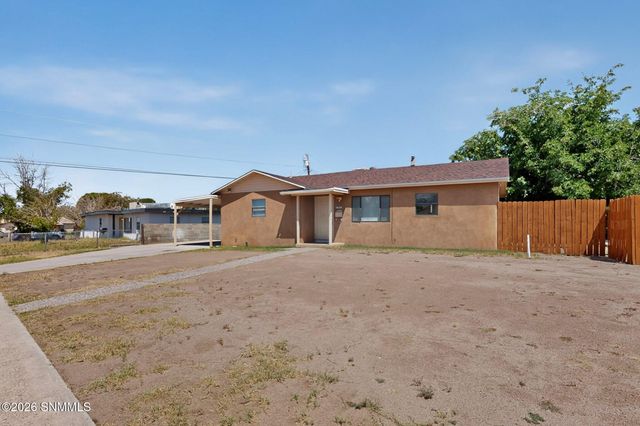 1765 Hamiel Drive, Las Cruces, NM 88001