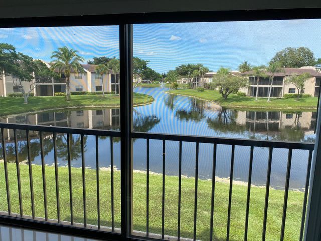 9285 Vista Del Lago 36f, Boca Raton, FL 33428