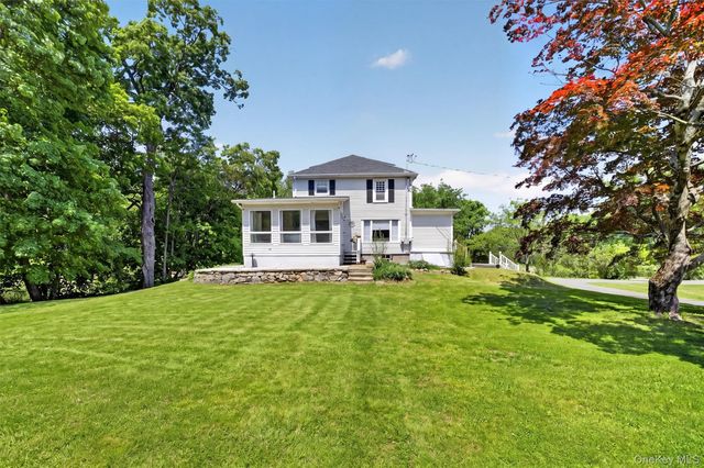 48 Forest Avenue, Cortlandt Manor, NY 10567