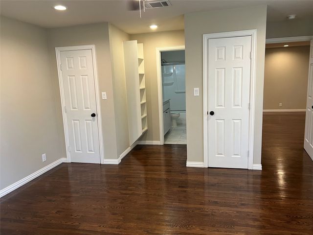 1113 S Idlewild Drive, Sherman, TX 75090