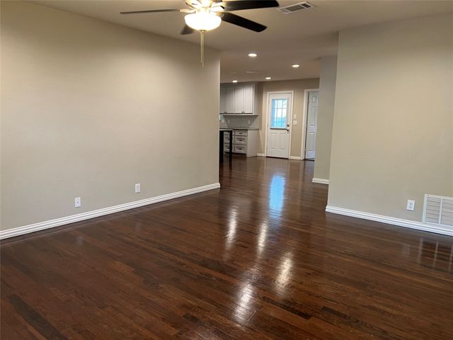 1113 S Idlewild Drive, Sherman, TX 75090